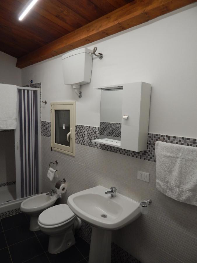 Canale Rooms E Apartments Casteldaccia Dış mekan fotoğraf